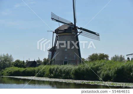 風車在小孩堤防，荷蘭 55464631