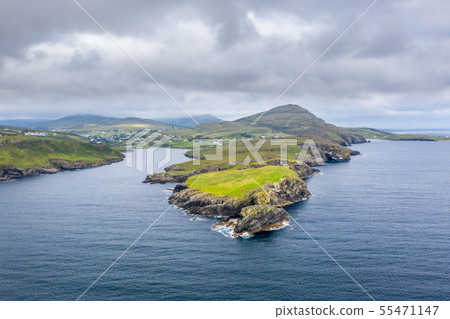 Aerial view of Teelin Bay in County Donegal on the Wild Atlantic Way in Ireland 55471147