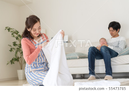 Mom, housework, family, parent and child, family, baby Mom, housework, family, parent and child, family, baby 55473785