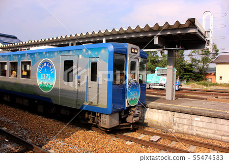 位於Koumi線的Nobeyama站的Ogasazawa電車站（1） 55474583