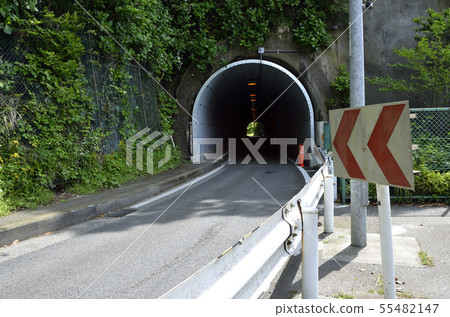 一條隧道 55482147