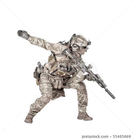 Army soldier going in attack isolated studio shoot 55485669