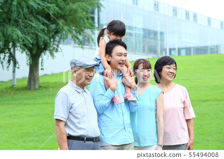 第三代家庭 第三代家庭 55494008