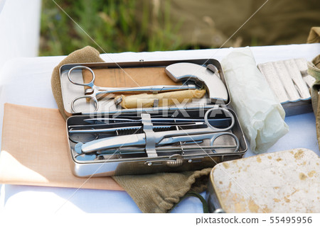 Medical instruments surgeon of the early 19th Medical instruments surgeon of the early 19th 55495956