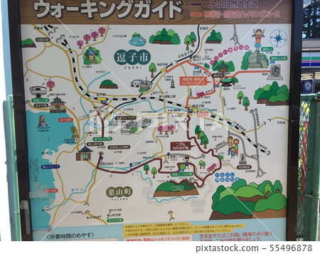 東愛子站前的步行嚮導信息板 55496878