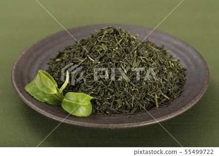 乾茶葉和茶葉 55499722