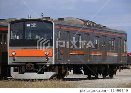 Musashino Line 205 series trains traveling to Indonesia (7th train) 55499849