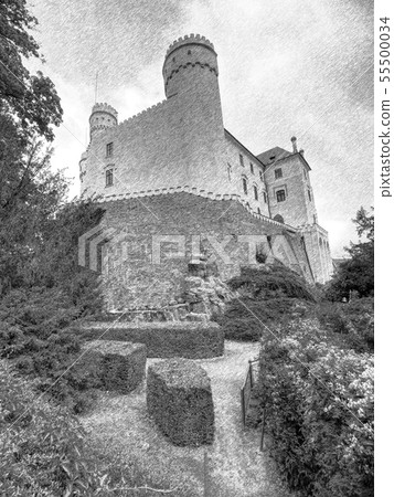 Monumental medieval gothic Orlik castle above Monumental medieval gothic Orlik castle above 55500034