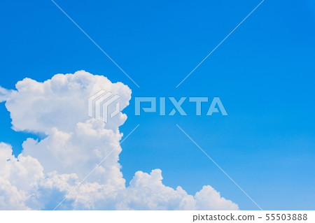 Summer blue sky 55503888
