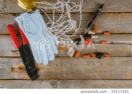 Components for use in electrical installations cut Components for use in electrical installations cut 55511581