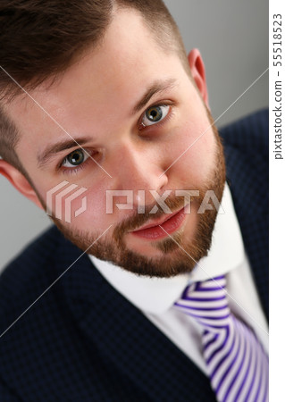Young handsome businessman in suit and tie 55518523