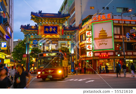 Yokohama cityscape in Japan Yokohama Chinatown (Chaoyang Gate) Yokohama cityscape in Japan Yokohama Chinatown (Chaoyang Gate) 55521610