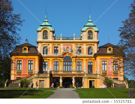 Schloss Favorite in 55525781