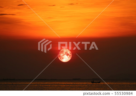 blood moon on night sunset sky back horizon sea blood moon on night sunset sky back horizon sea 55530984