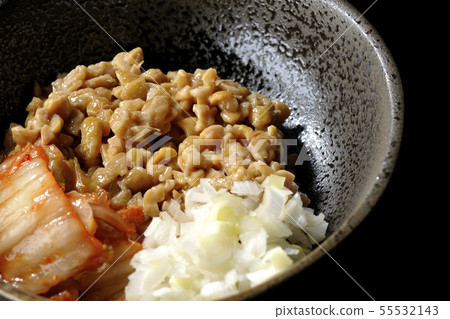 納豆泡菜切碎的年糕 55532143