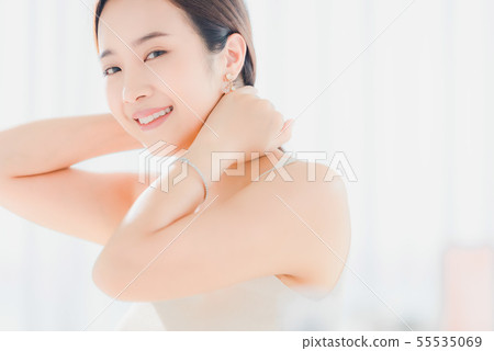 Woman dress up Woman dress up 55535069
