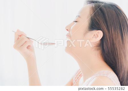 女性生活方式 女性生活方式 55535282