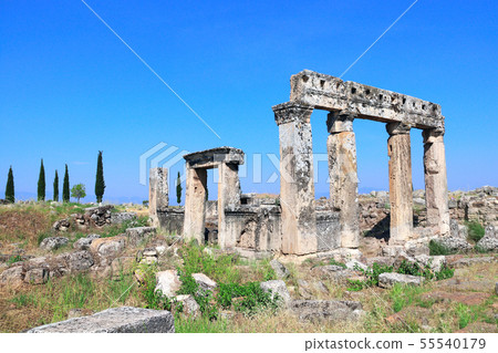 Columns on Frontinus street, Hierapolis, 55540179