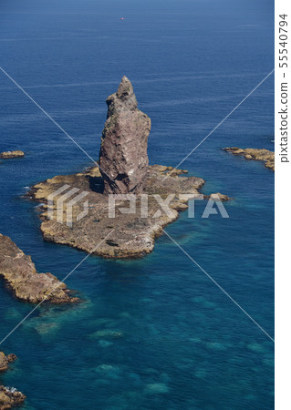 Take a photo of Shakotan Blue Sea and Kamui Rock summer landscape at Cape Kamui 55540794