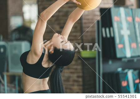健身房 體育館 女生 55541301