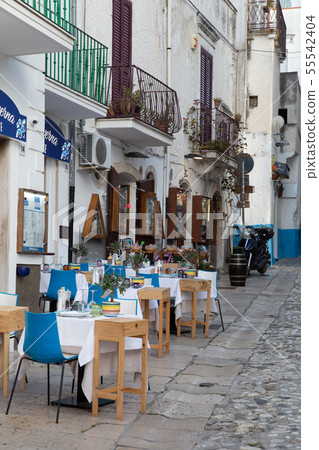 In the center of the old town 55542404