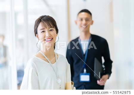 企業形象男性僱員女性僱員 企業形象男性僱員女性僱員 55542975