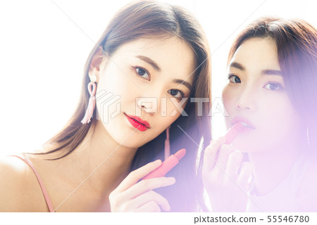 Women beauty 55546780