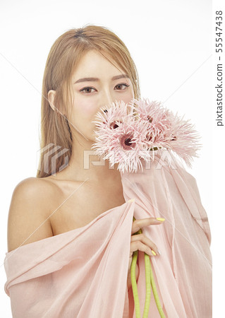 鮮花,美容,年輕女性 鮮花,美容,年輕女性 55547438