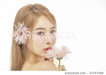 Flowers, Beauty, Young Women 55547496