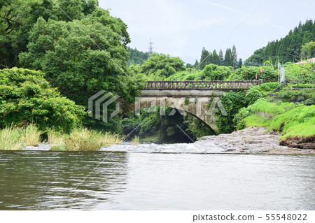Jinshan Bridge and Itaki hands waterfall Jinshan Bridge and Itaki hands waterfall 55548022