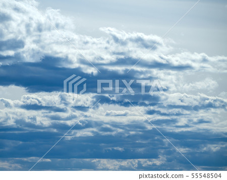 Bright colors, partial clouds Bright colors, partial clouds 55548504