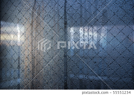 Condensation 55551234