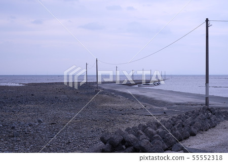 Sea and underwater road 55552318