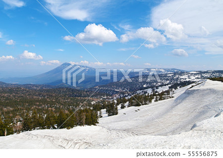 [Akita / Iwate Prefecture] Mt. Iwate seen from the Hachimantai Aspire Line 55556875