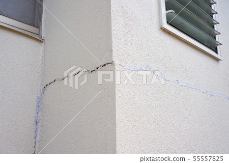 牆裂縫 牆裂縫 55557825