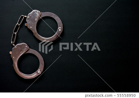逮捕手銬犯罪的形象 逮捕手銬犯罪的形象 55558950