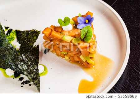 salmon tartare with avocado and seaweed salmon tartare with avocado and seaweed 55559669