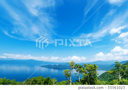 [Lake Towada, Aomori Prefecture] Summer of Lake Towada: A panoramic view of Towada Lake 55561023