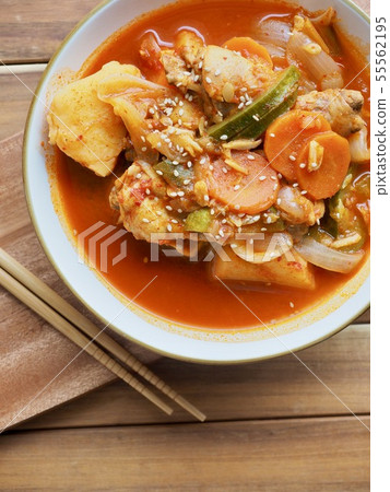 韓國傳統食品雞多力湯,雞炒湯 韓國傳統食品雞多力湯,雞炒湯 55562195