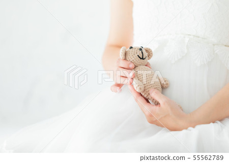 Maternity photo 55562789