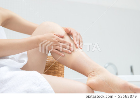 feet, foot, chiropody 55565879