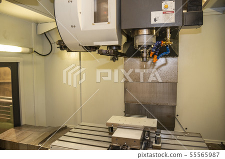 The vertical CNC milling machine. The vertical CNC milling machine. 55565987