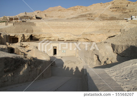 Egyptian Valley Landscape 55568207