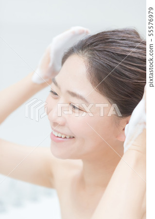 female, females, woman 55576979