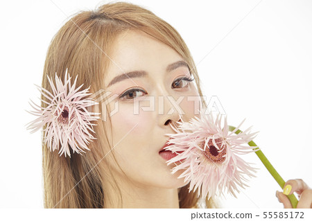 Flowers, Beauty, Young Women Flowers, Beauty, Young Women 55585172