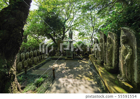 Kamakura Haseji Mizukozuka Kamakura Haseji Mizukozuka 55591554