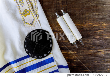 Jewesh holiday with kippah and talith 55592207