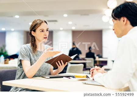 全球語言共享 全球語言共享 55592499