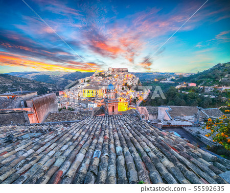 Sunset at the old baroque town of Ragusa Ibla in 55592635