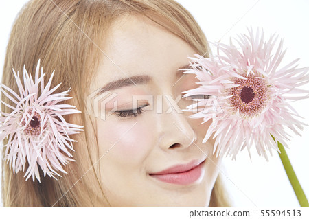 鮮花,美容,年輕女性 鮮花,美容,年輕女性 55594513